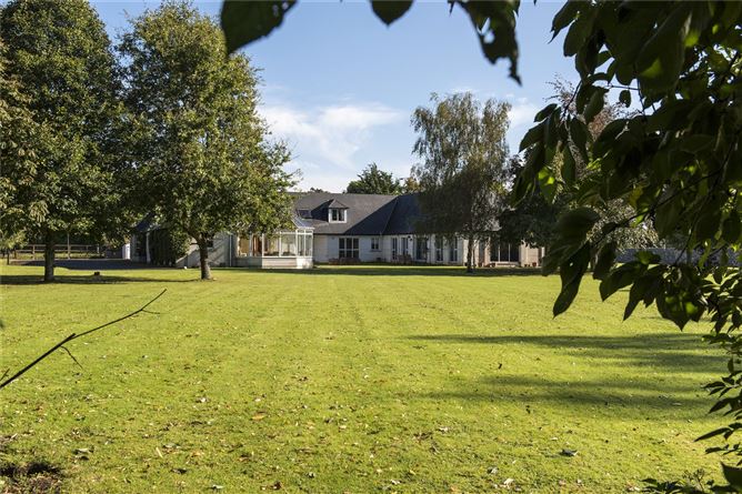 Kara Lodge, Stacumny, Celbridge, Co. Kildare