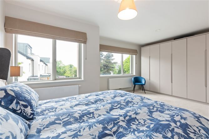 9 Brambledown, Glenamuck Road, Carrickmines, Dublin 18