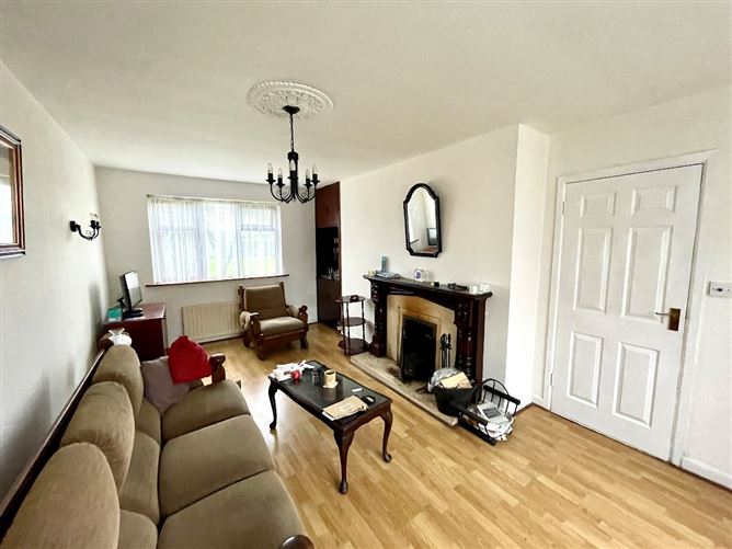 5 West Court, Caherslee, Tralee, Kerry