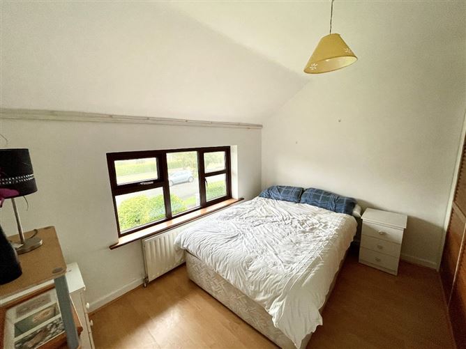 5 West Court, Caherslee, Tralee, Kerry