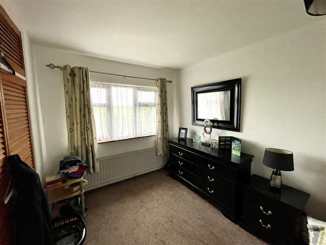 5 West Court, Caherslee, Tralee, Kerry