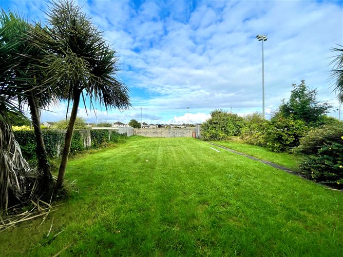 5 West Court, Caherslee, Tralee, Kerry