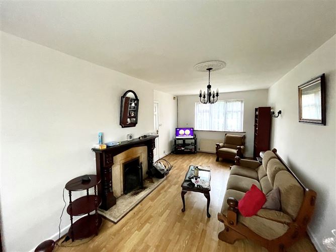 5 West Court, Caherslee, Tralee, Kerry