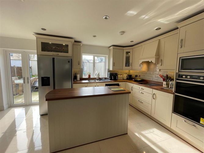 27 Tarmon Manor, Castlerea, Roscommon