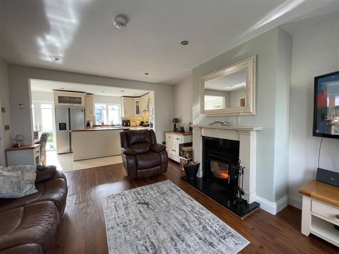 27 Tarmon Manor, Castlerea, Roscommon