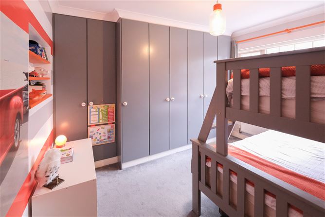 24 Pineview Grove, Tallaght, Aylesbury, Dublin 24