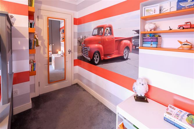 24 Pineview Grove, Tallaght, Aylesbury, Dublin 24