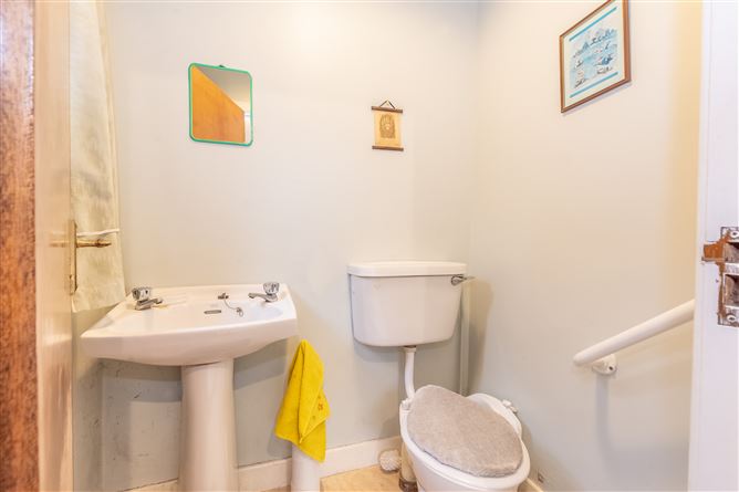 Photo 9 of 18 — 31 Oakley Drive, Earlscourt, Waterford City, Waterford