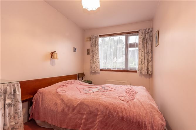 Photo 15 of 18 — 31 Oakley Drive, Earlscourt, Waterford City, Waterford