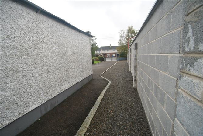Templemore Road, Roscrea, Co. Tipperary