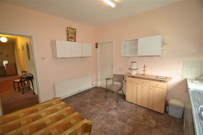 Templemore Road, Roscrea, Co. Tipperary