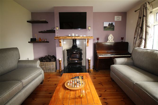 51 Whitehall Estate, Tullamore, Offaly