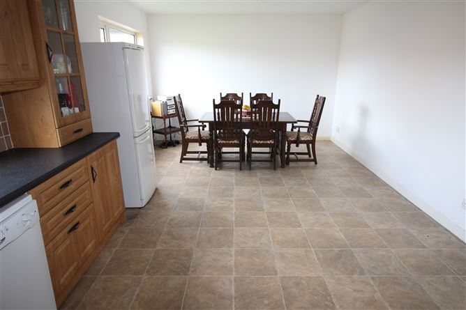 51 Whitehall Estate, Tullamore, Offaly