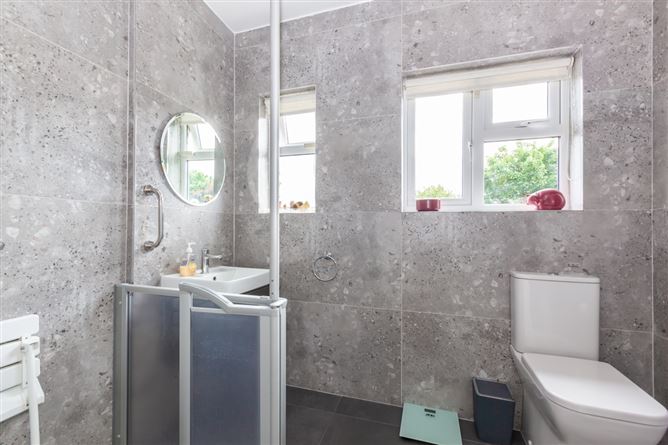 15 Sutton Park, Sutton,   Dublin 13