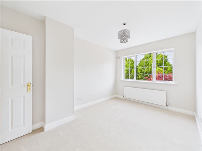 9 Glen Easton Grove, Leixlip, Kildare