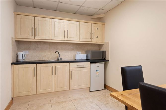 First Floor Office, Hire 2k, Greenogue, Greenogue Business Park, Rathcoole, Co. Dublin