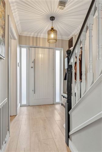 15 Gainsborough Lawn, Malahide, County Dublin