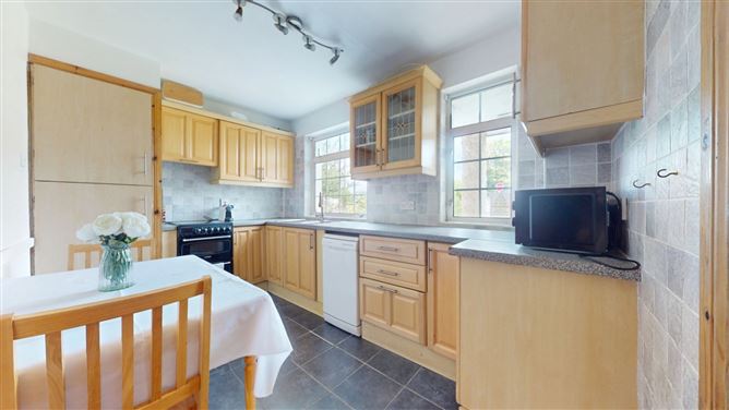 33 Mackintosh Park, Dun Laoghaire, Co. Dublin