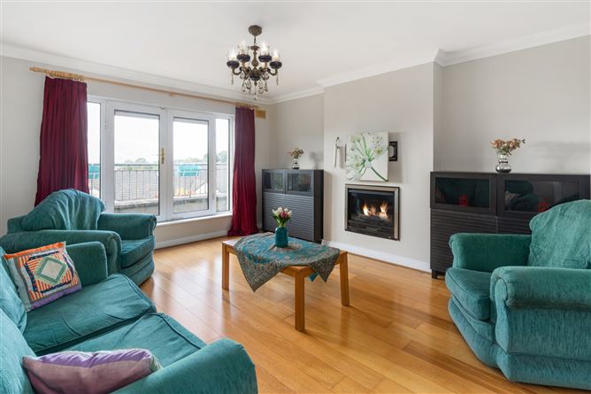 Photo 2 of 13 — 25 Garnish Square, Waterville, Dublin 15