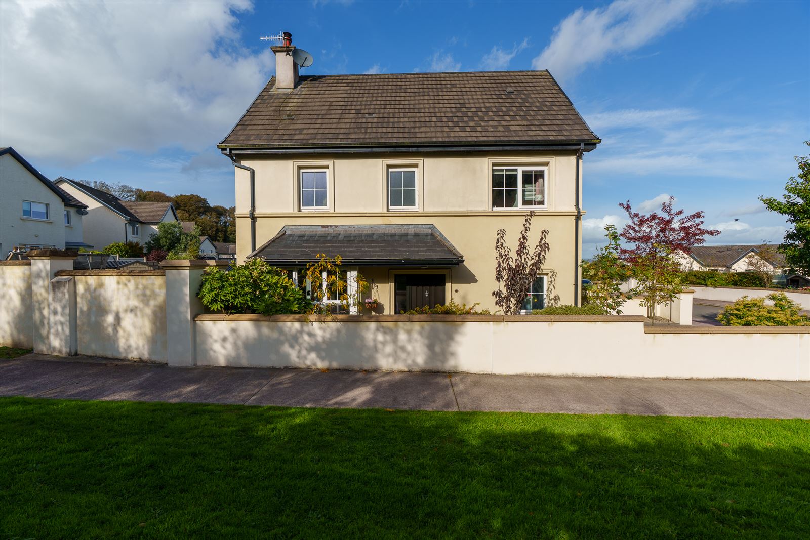 Photo 1 of 33 — 24 Drakes Point, Crosshaven, Cork