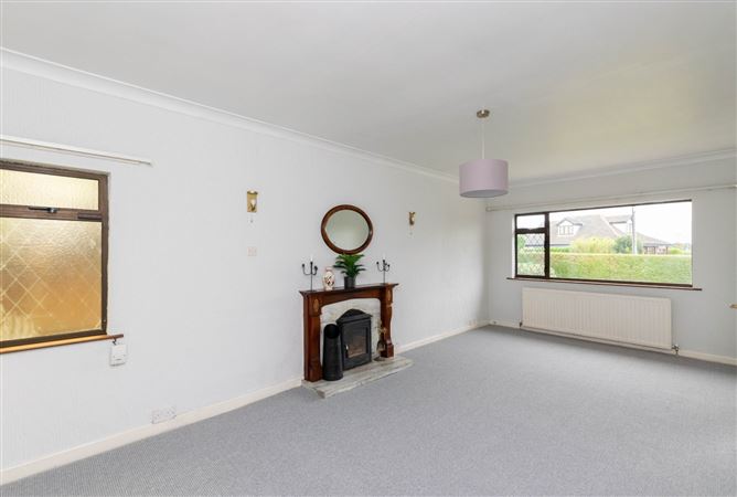 2 Myrtle Grove, Stillorgan, Co. Dublin