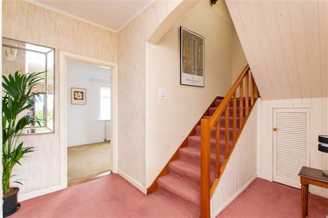 2 Myrtle Grove, Stillorgan, Co. Dublin