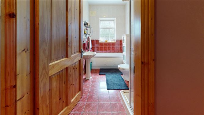 Clonnasheeoge, Ballymurn, Co. Wexford