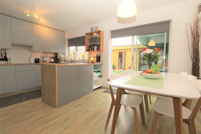 1 Huntstown Grove, Huntstown, Dublin 15