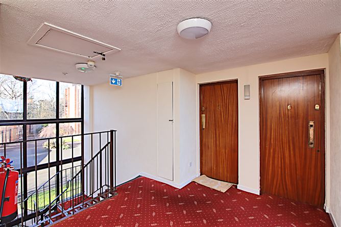 Apt.5 Venetian Hall, Howth Road, Killester,   Dublin 5