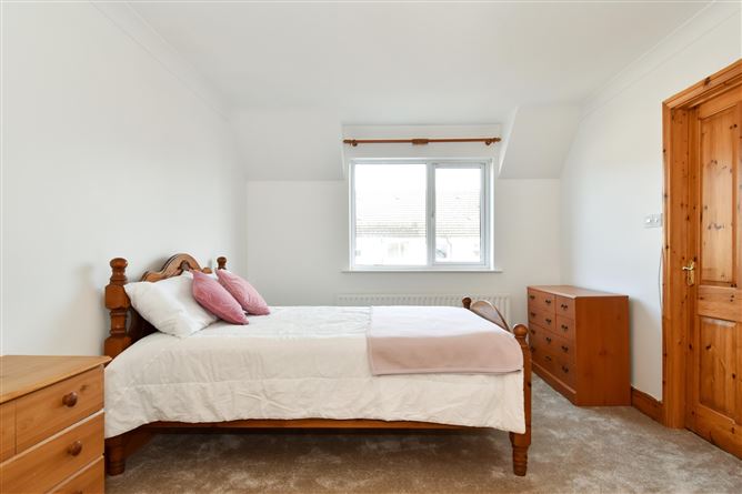 82 Sli Gheal, Ballymoneen Road, Knocknacarra, Galway