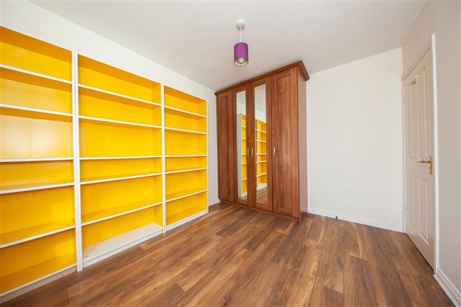 12 Gainsborough Avenue, Malahide, Dublin