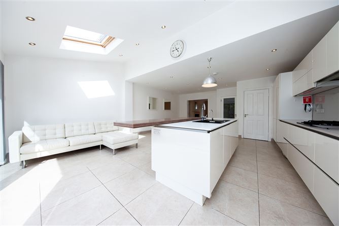 12 Gainsborough Avenue, Malahide, Dublin
