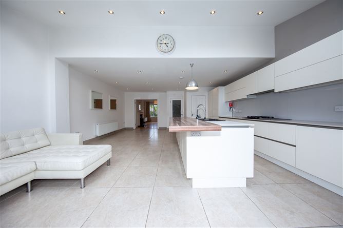 12 Gainsborough Avenue, Malahide, Dublin