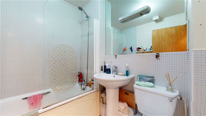 116 Griffith Hall, Glandore Rd, Off Griffith Ave, Drumcondra, Dublin 9
