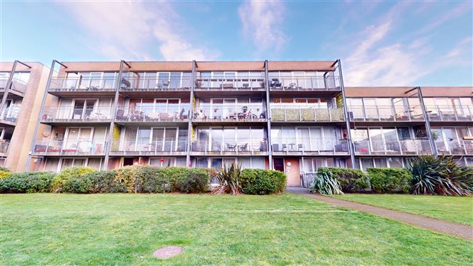 116 Griffith Hall, Glandore Rd, Off Griffith Ave, Drumcondra, Dublin 9