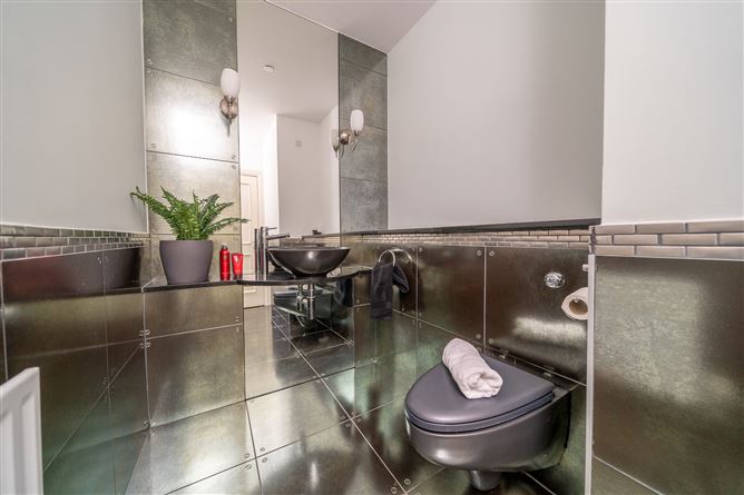 76 Ballintyre Grove, Ballinteer, Dublin 16