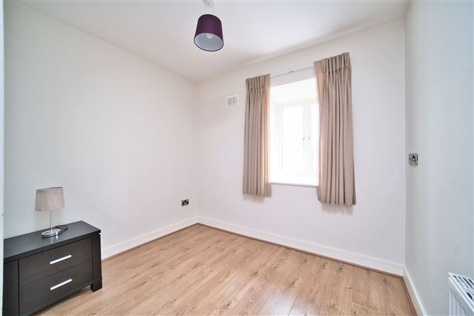 22 Parsons Court , Newcastle, Dublin
