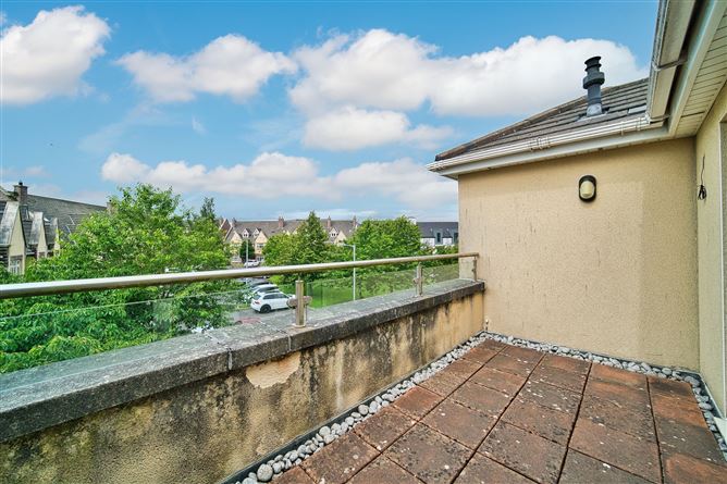 22 Parsons Court , Newcastle, Dublin