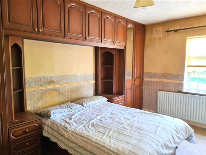 20 St Mark's Grove, Clondalkin, Dublin