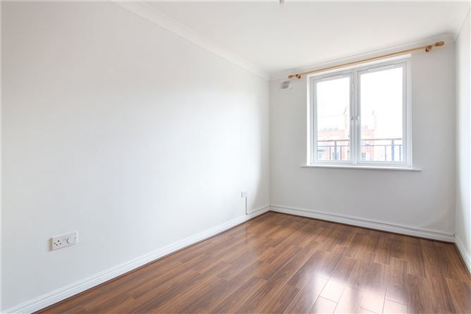 320 The Argyle, Custom House Harbour, Georges Dock, Dublin 1