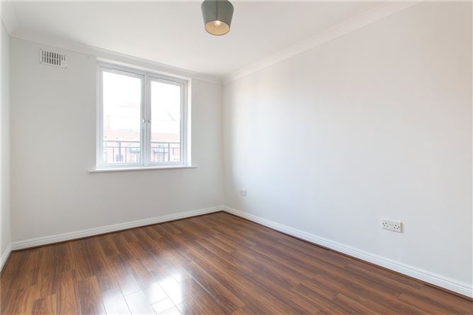 320 The Argyle, Custom House Harbour, Georges Dock, Dublin 1