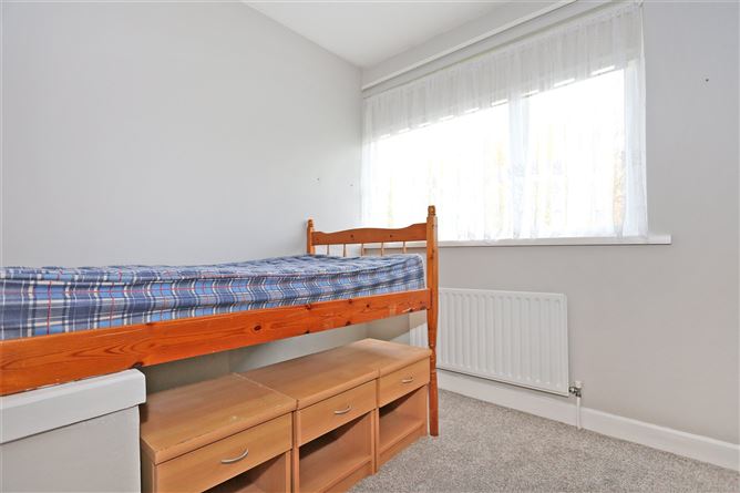 18 Cronan Lawn, Shannon, Co. Clare
