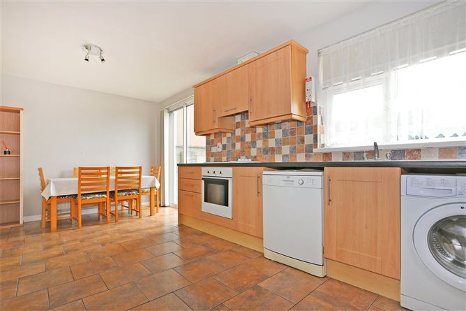 18 Cronan Lawn, Shannon, Co. Clare