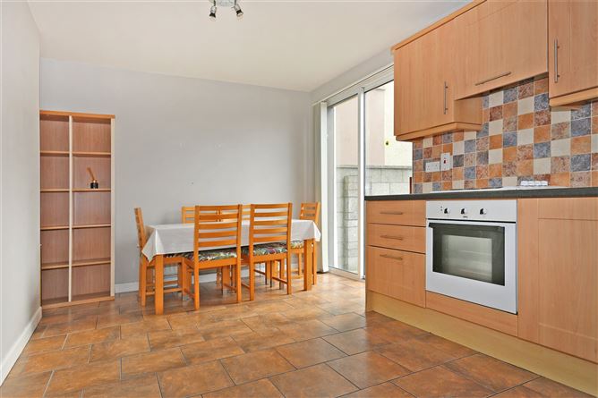 18 Cronan Lawn, Shannon, Co. Clare