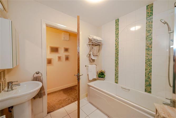 Apartment 69 Achill Square, Waterville, Blanchardstown, Dublin