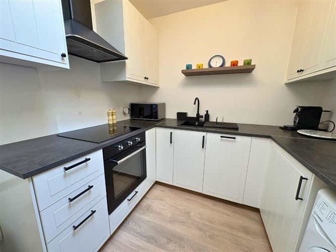 31 Merrion Grove, Booterstown, County Dublin