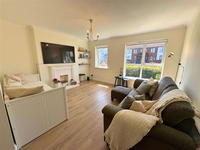 31 Merrion Grove, Booterstown, County Dublin
