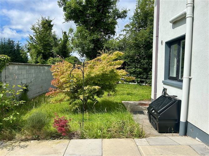 1 Breffni Court, Keadue Road, Leitrim Village, Leitrim