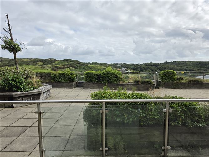 Photo 30 of 33 — 2 Harbour View, Market Square, Clifden, Galway