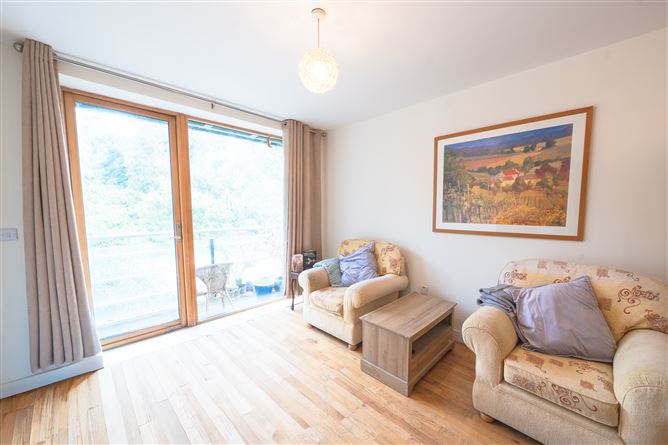 64 Academy Square, Navan, Meath